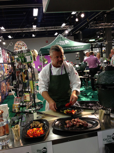 formex-green-big-egg-matlagning-med-herbarias-kryddor